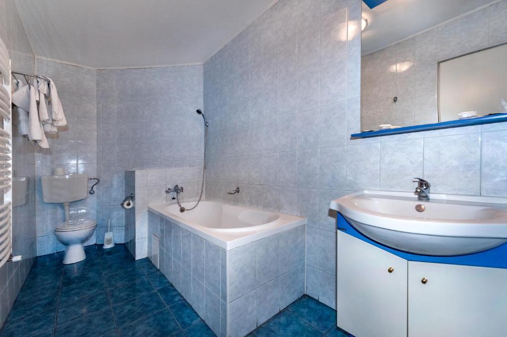 Aparthotel Сигишоара Экстерьер фото